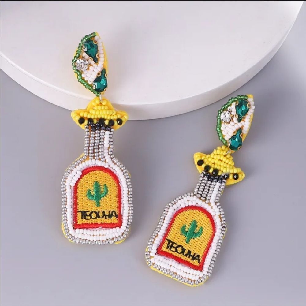 TEQULIA SUNRISE RICEBEAD RHINESTONE CINCO DE MAYO EARRINGS Ck2